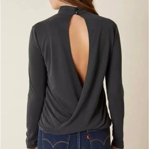 Daytrip Dark Gray Open Back Mock Neck Long Sleeve Blouse Top Size Small - Picture 1 of 11